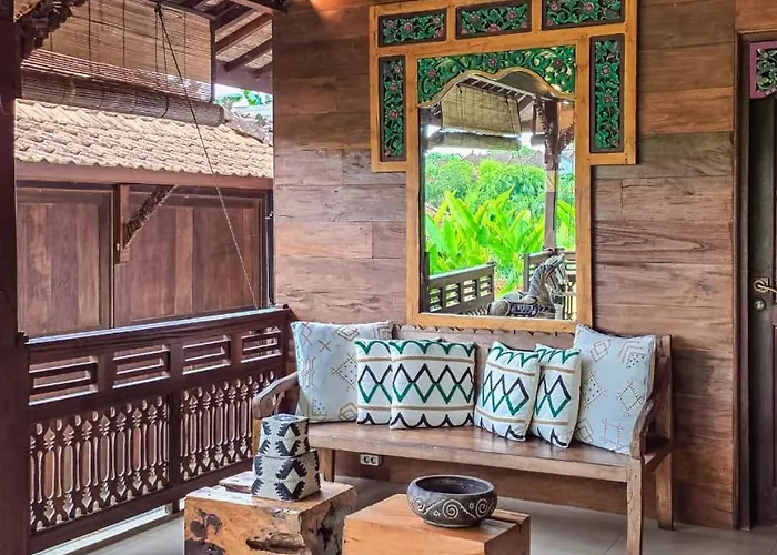 Villa Asrava *